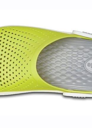 Жовто сірі сабо, салатові крокс лайт райд crocs literide™ clog yellow/gray3 фото