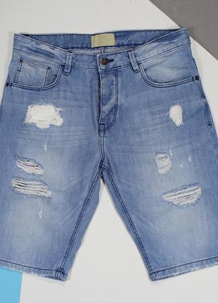 Классные джинсовые шорты с потертостями от bershka.