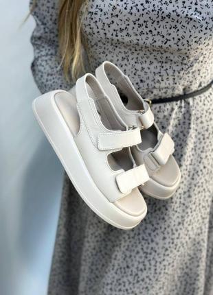 Босоніжки жіночі з натуральної італійської шкіри та замші