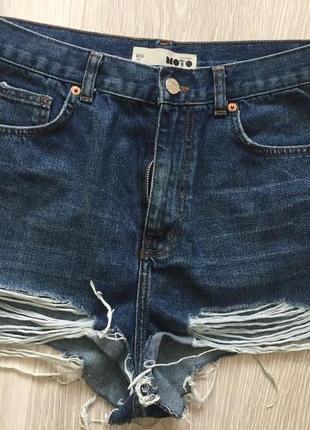 Рваные джинсовые шорты topshop moto