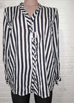 Женская стильная вискозная блуза в полоску2 фото