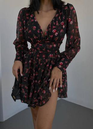 Женское мини платье с пышной юбкой в ​​цветочный принт 🖤5 фото