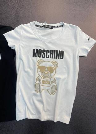 Женские футболки moschino5 фото