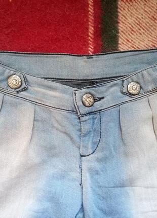 Легкие джинсы4 фото