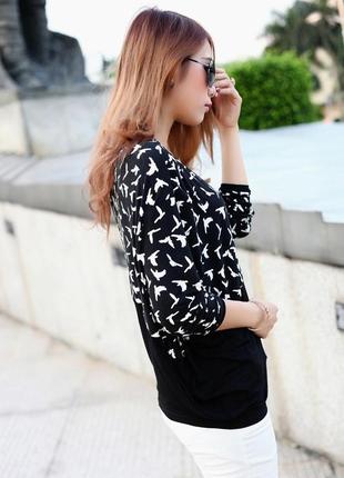 Чудесная блуза с птицами