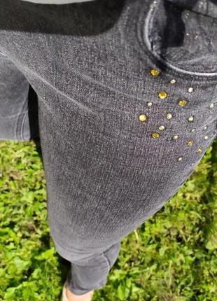 Джинси скінні середня посадка з напиленням з камінцями № 29