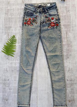 Джинсы скини, джинсы с рисунком, джинсы1 фото