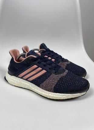 Кроссовки adidas ultraboost