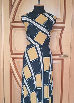 Длинное платье из вискозы1 фото