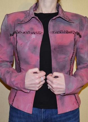 Пиджак без застежки, блайзер, жакет с вышивкой бисером и камнями рубином3 фото