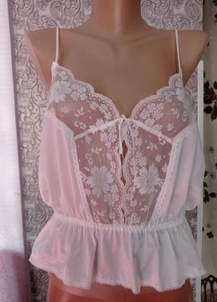 Пижамная маечка от бренда gossard.