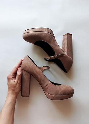 Новые туфли замша only