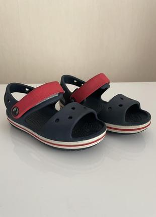 Босоніжки сандалі crocs c7