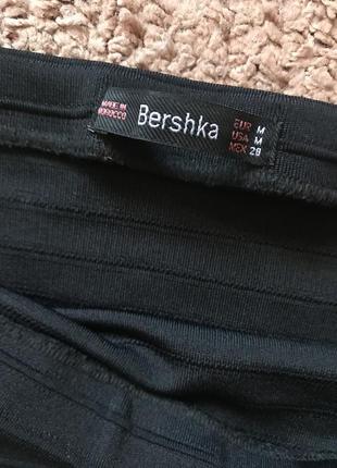 Крутая юбка фирмы bershka3 фото