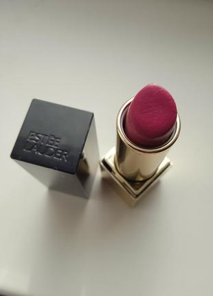Помада estee lauder pure color long lasting lipstick3 фото