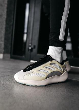 Мужские кроссовки adidas yeezy boost 700 v3 azael / smb