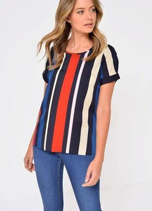 Базовая качественная блузка в разноцветную полоску успешного бренда из данной vero moda