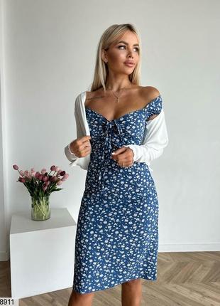 Платье двойное цвет:
синий/молочный