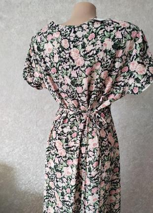 Максі-сукня халат на запах з квітковим принтом boohoo6 фото