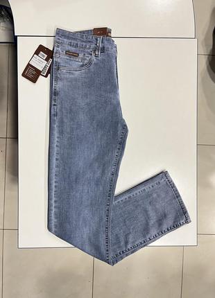 Светлые летние джинсы, тонкие, удобные1 фото