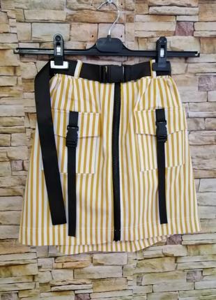 Полосатая юбка стрейч с накладными карманами карго1 фото