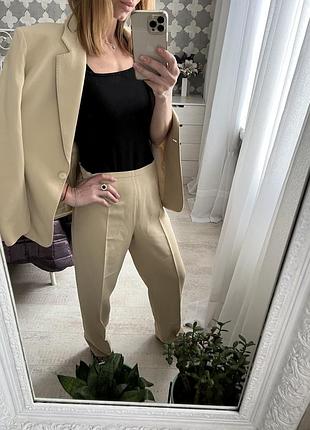 Костюм /жакет,брюки/ max mara