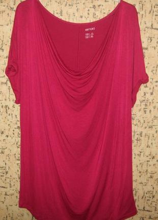 Брендовий футболка esmara р. 52-54