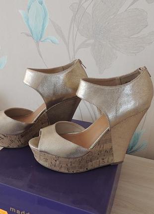 Босоніжки жіночі steve madden