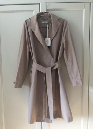 Новий тренч peserico