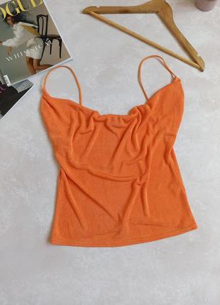 Яскрава літня маєчка