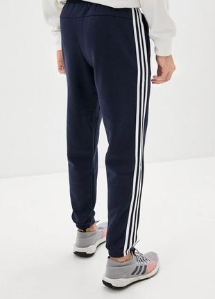 Чоловічі спортивні штани оригінал adidas essentials 3-stripes tapered pants du0470 рl