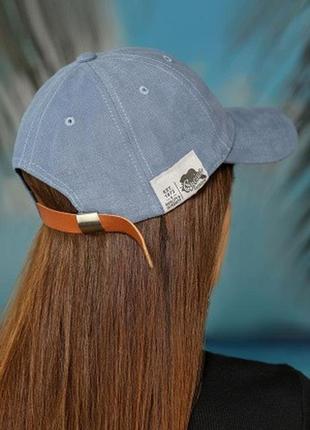 Бейсболка «fashion cap» є кольори