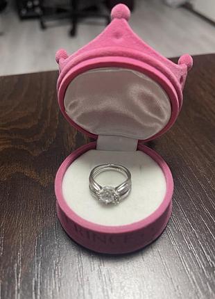 Срібні каблучки 925 з фіанітом 2