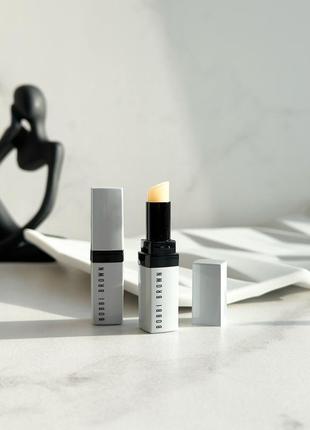 Бальзам-тінт для губ. bobbi brown extra lip tint.