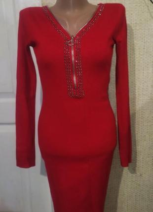 Червона сукня3 фото