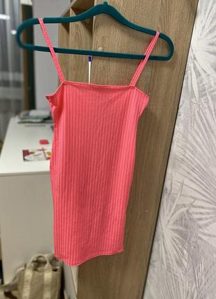 Плаття в рубчик рожеве міні облягаюче