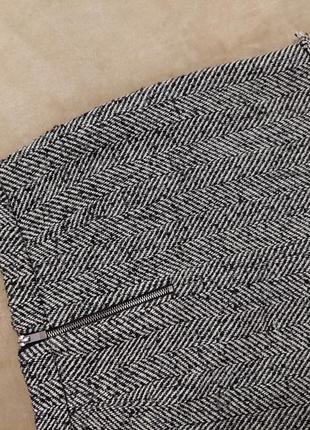 Базовая актуальная твидовая юбка с бахромой теплая юбочка бахрома в стиле zara bershka h&m stradivarius3 фото