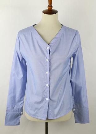 Розпродаж. нова блакитна сорочка, розмір м, з v-подібним вирізом
