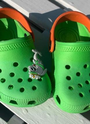Crocs 4