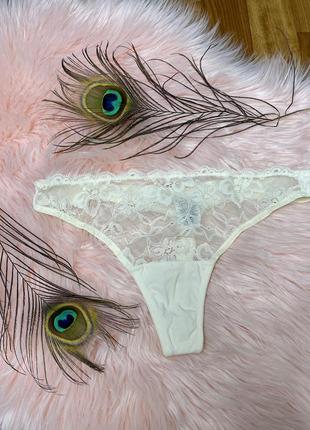 Мереживні трусики- стрінги calvin klein