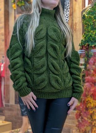 Женский вязаный свитер ручной работы "мега-листья"4 фото