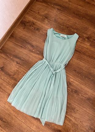 Женское мятное летнее нарядное вечернее платье плиссе плессировка