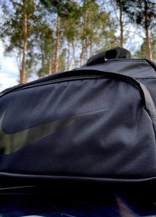 Спортивная сумка nike (черная)2 фото