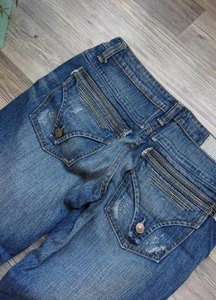 Стильные джинсы с вышивкой широкий фасон р.30 джинсовые брюки7 фото