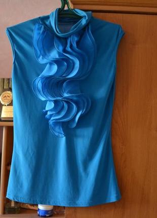 Блакитна атласна блуза