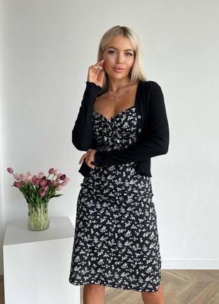 Жіночий діловий стильний класний класичний зручний модний трендовий костюм модний спідниця юбка та і топ топік чорний білий