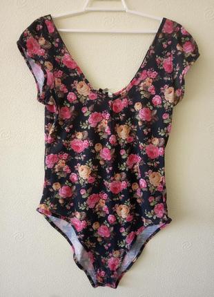 Брендовое, цветное боди или купальник с коротким рукавом. бренд new look.