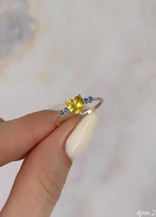 Серебряное кольцо с камнем в форме сердца 6