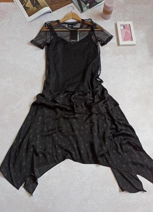 Оригінальна сукня міді з сіточкою вгорі