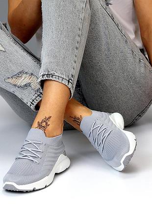 Текстильні жіночі кросівки сірого кольору на шнурівці, текстильні кросівки на шнурівці